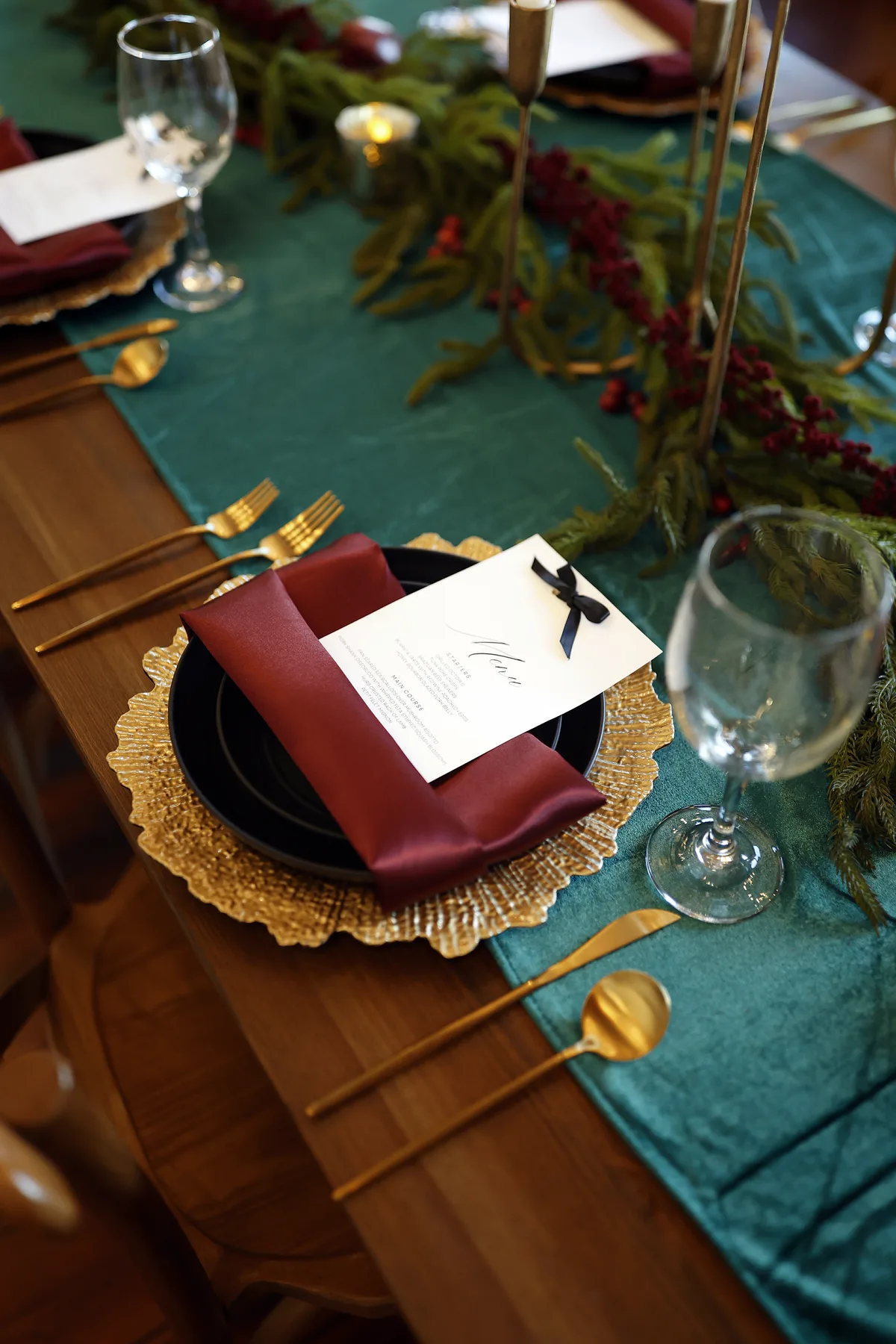 Emerald and gold holiday place setting