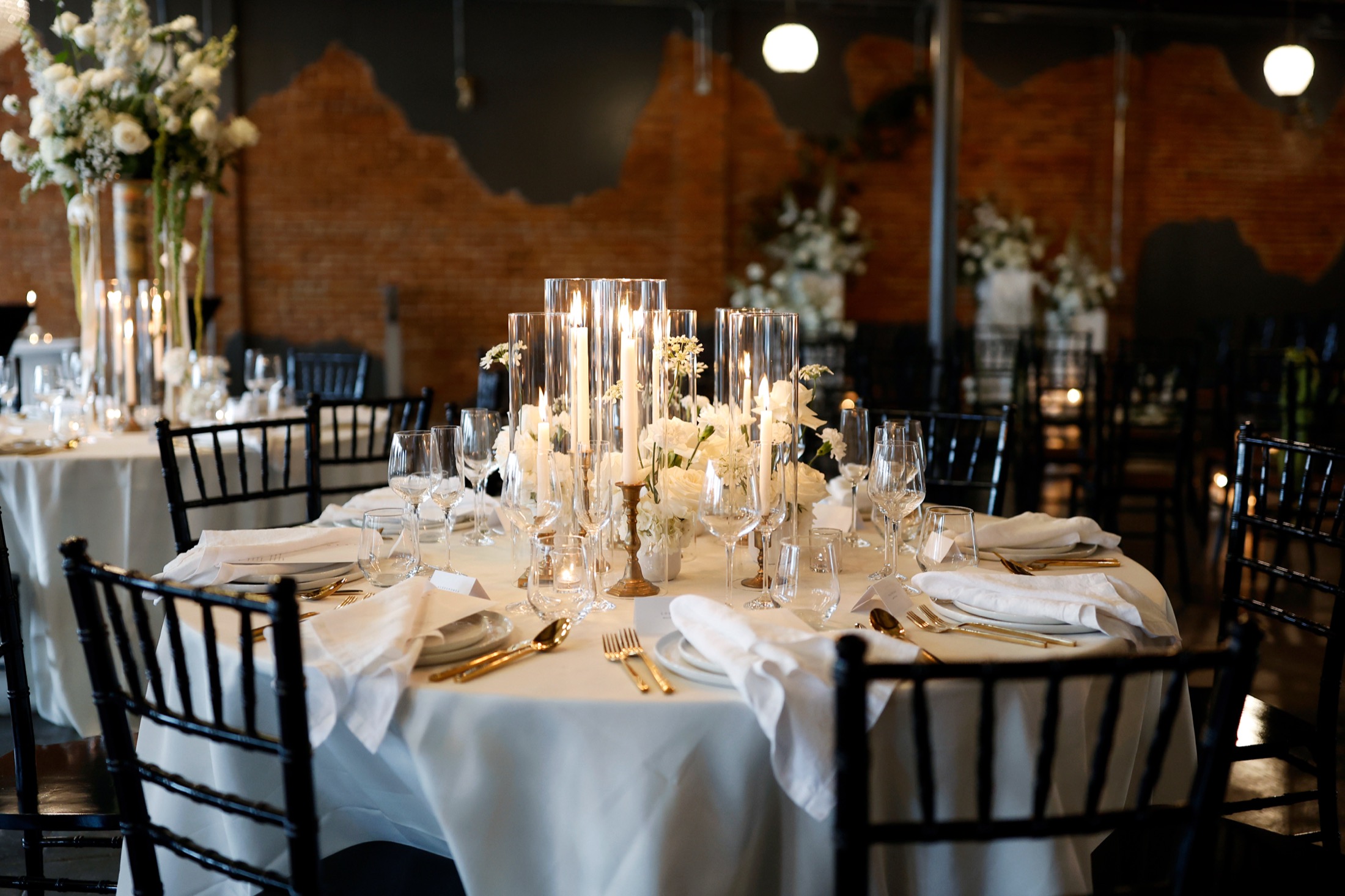 Table setting inside the historic Main Hall